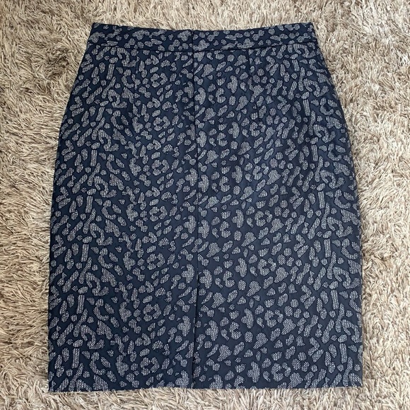 Banana Republic Skirt - Picture 5 of 9